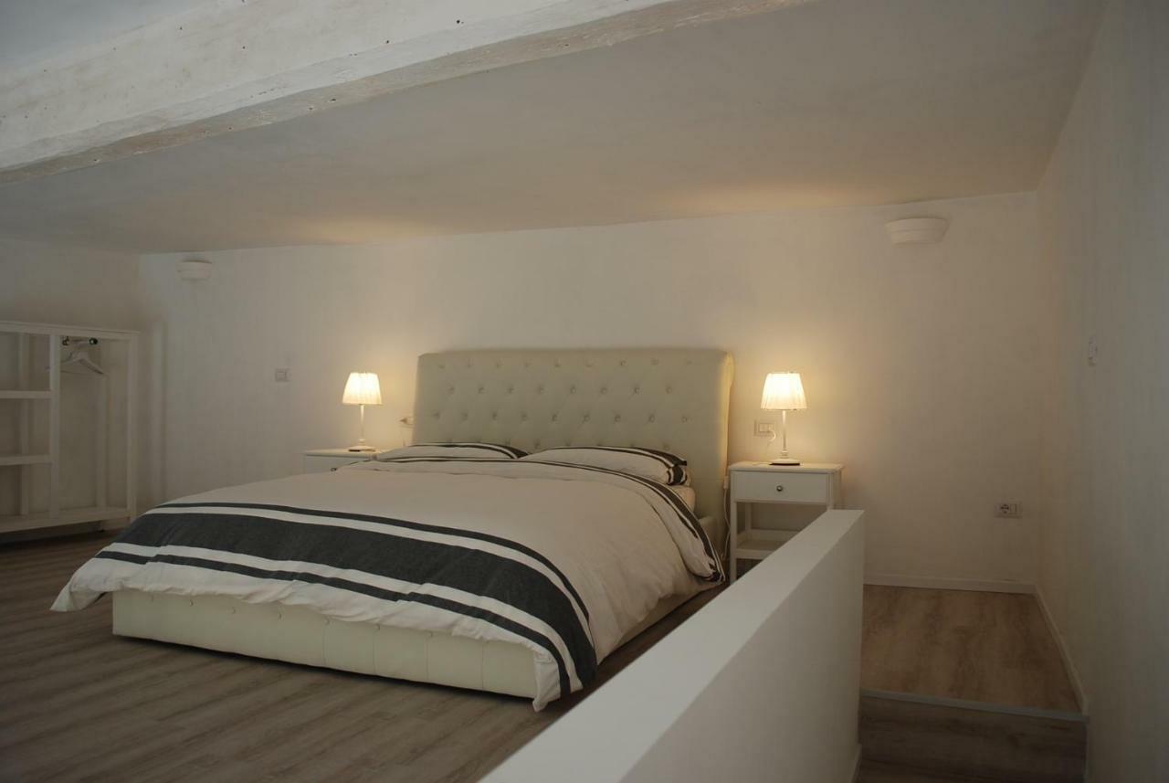 Berardi Palace - Vigna Nuova Loft Florencia Exterior foto